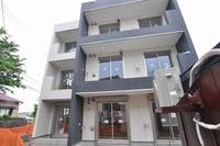 神奈川県川崎市高津区末長1(マンション)の賃貸物件の外観