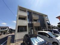 クラール・アルバの外観