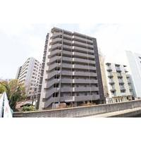 アスリート本町リバーウエストの外観