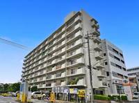 川口栄町グレースマンションの外観