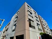 レジディア駒沢大学の外観