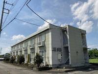 レオパレスロイヤルの外観