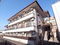 メール・カントリーの外観