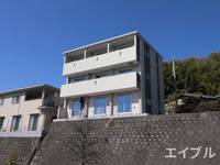 PLEIN SOLEIL平良山手の外観