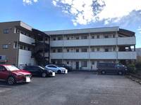 神奈川県伊勢原市石田(マンション)の賃貸物件の外観