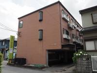 シャトル壱番館の外観