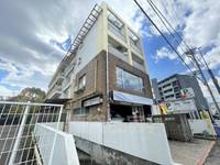 京都府京都市右京区西京極新明町(マンション)の賃貸物件の外観