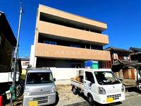 フジパレス教興寺三丁目2の外観