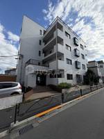 ラポールお花茶屋の外観