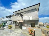 ROYAL HEIGHTS 2の外観