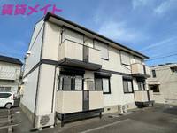 ファミールD棟の外観