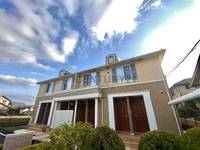 メイ・グレースの外観