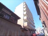 エテルネル一由の外観