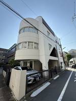 ビレッジOMUROの外観