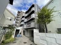 第2トクマルビルの外観