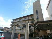 京都府京都市右京区西京極三反田町(マンション)の賃貸物件の外観