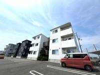 ピース コウセイ 古川の外観