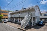 ピエス富沢の外観