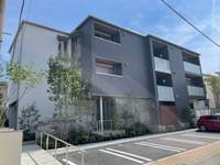 シャーメゾンローツェ国府の外観