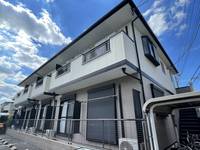 シャン・ド・フルール弐番館の外観