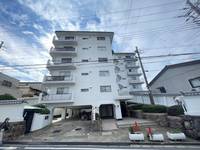 御殿山パレスの外観