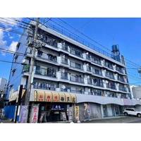 クローバーマンションの外観