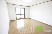 徳島県徳島市万代町6(マンション)の賃貸物件の外観