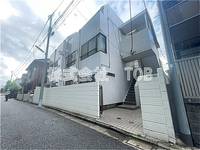 芦花公園ハイツの外観