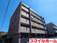 フィオレンテ本山の外観