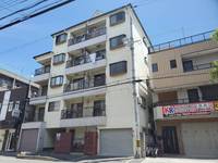 リバーサイドハイツの外観