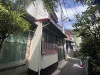 神奈川県横浜市磯子区上町(一戸建)の賃貸物件の外観
