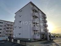 第2マンション鈴木の外観