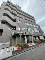 マーベラスパレスの外観