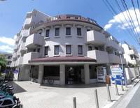 ラ・レジダンス・ド・アドラーブルの外観