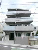 エムクォート三軒茶屋の外観