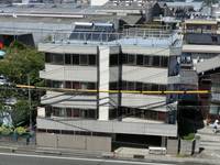 駅前マンション和行の外観