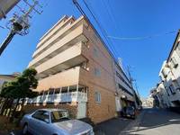 レジデンスカープ大宮の外観