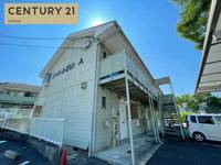 シャトル石山A棟の外観