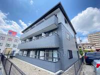 トシノ邦栄マンションの外観