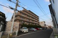 バロンズコートの外観