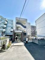 セカンドクリスタルの外観