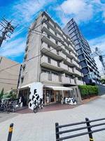 グランデカワノ烏ヶ辻の外観
