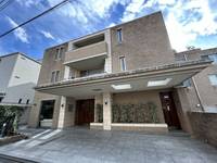 パークナード春日ヒルズの外観