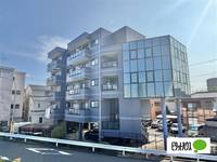 アメニティービルの外観