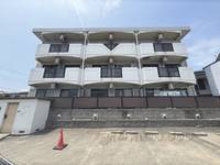 ホワイトハイツの外観