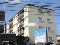 コーポラス亀の井の外観