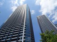 DEUX TOURS CANAL & SPA WESTの外観