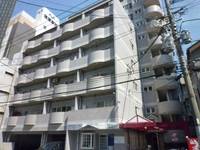 平之町タワーズの外観