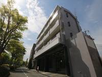 龍玉マンションIIの外観