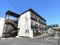 マンション戸田の外観